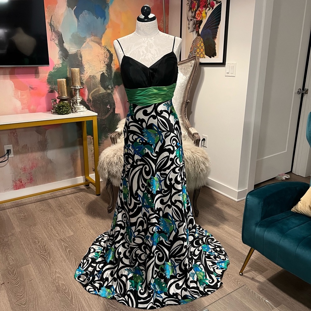 Jovani Silk Print Gown sz6